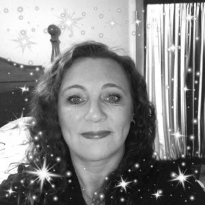 Meet your Posher, Lesley